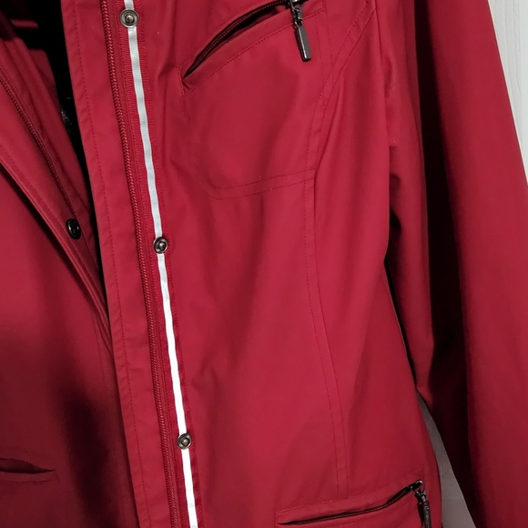 Womens Jacket - Picture 3 of 5